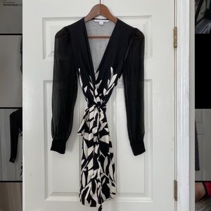 DVF silk wrap dress with mesh sleeves in sz 0